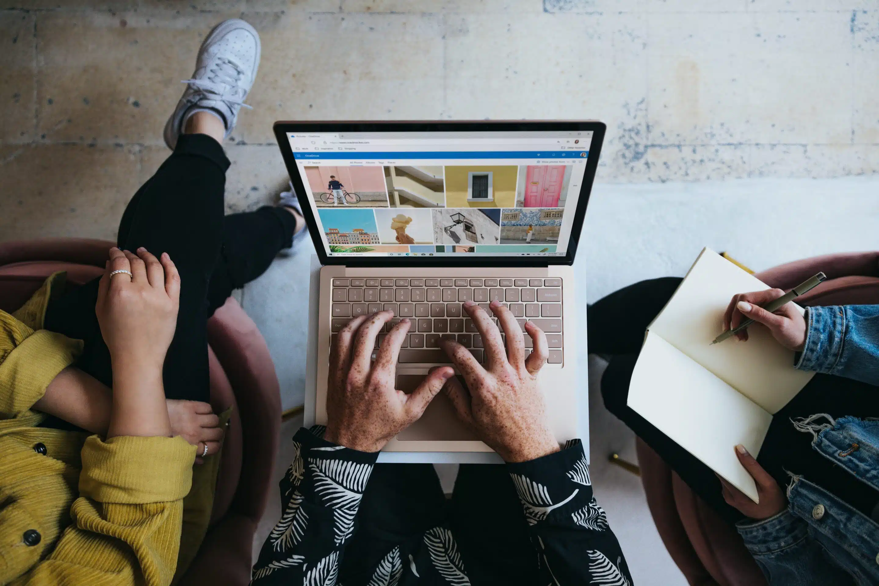 windows-w79mIrYKcK4-unsplash search